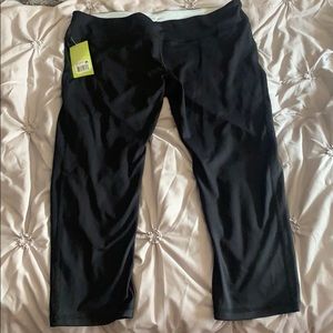 Marika sport black Capri leggings